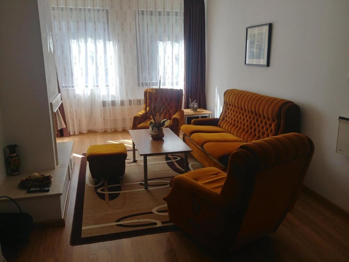 Apartment "Moni" Пампорово Екстер'єр фото